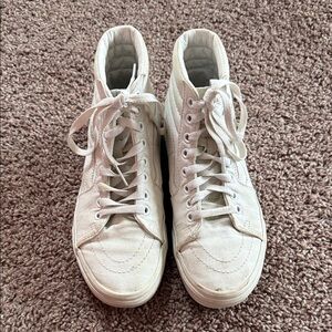 Women’s Sk8-Hi Vans